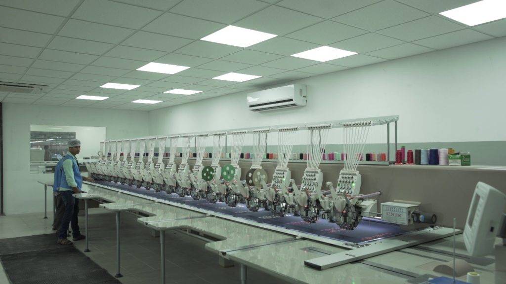 Best Custom Clothing Manufacturer in USA